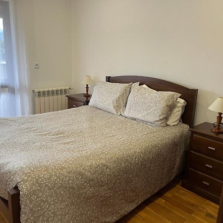 Casa De Casarelhos - Vistas Rio, Campo E Montanha - Lareira Apartman Geres Kültér fotó