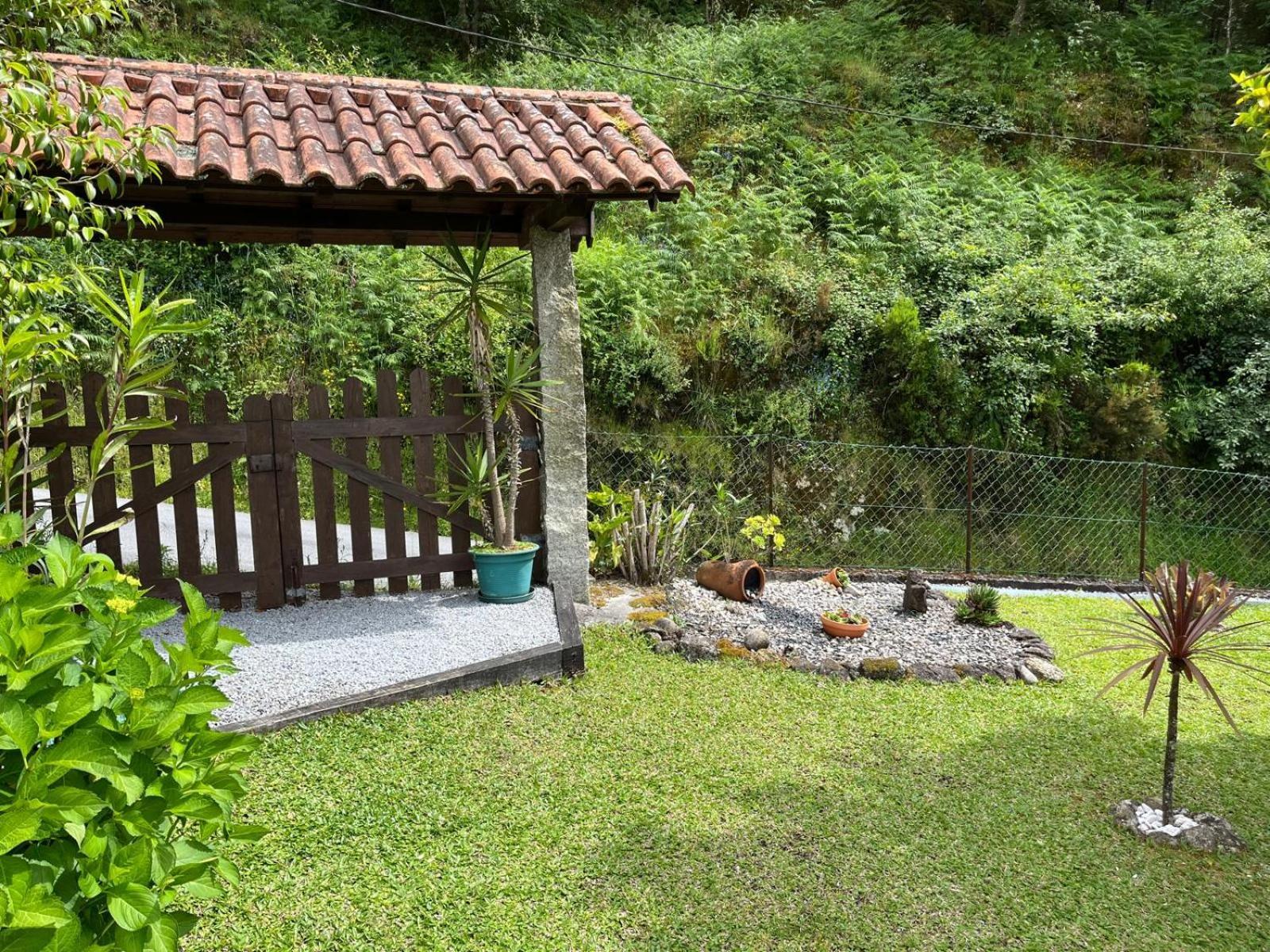 Casa De Casarelhos - Vistas Rio, Campo E Montanha - Lareira Apartman Geres Kültér fotó