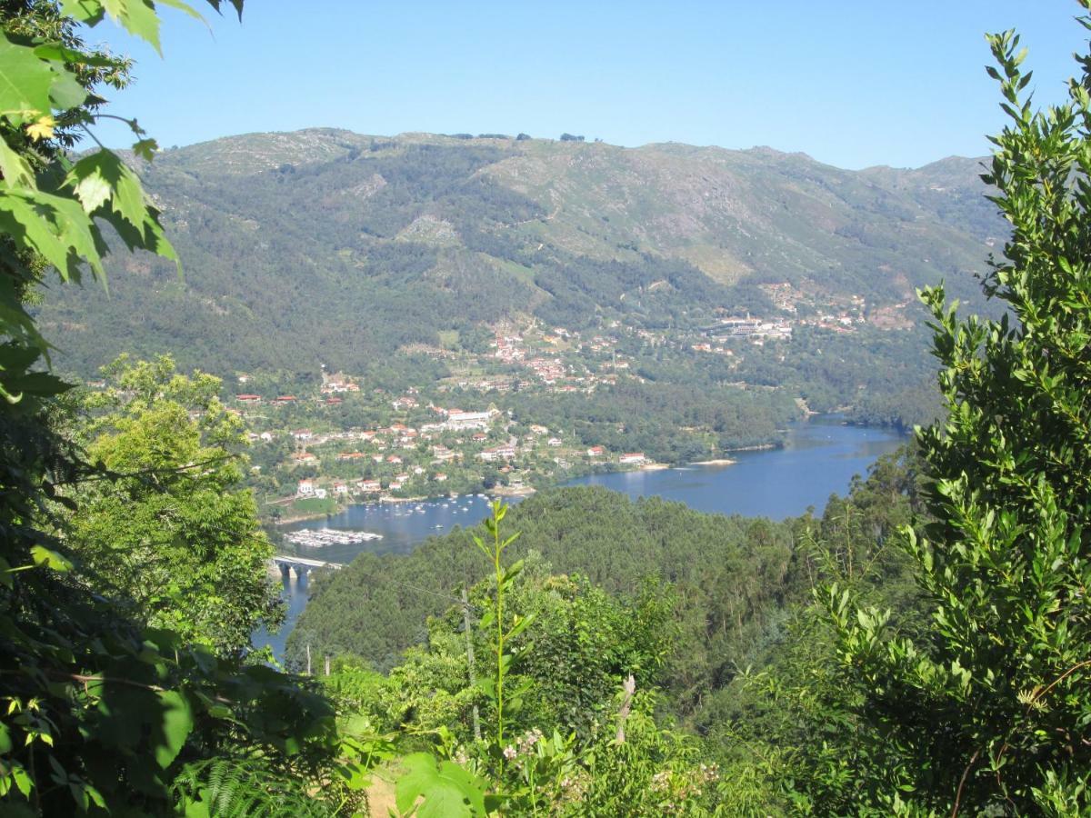 Casa De Casarelhos - Vistas Rio, Campo E Montanha - Lareira Apartman Geres Kültér fotó